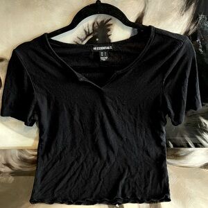 sws Essentials Black Short Sleeve Crop Top